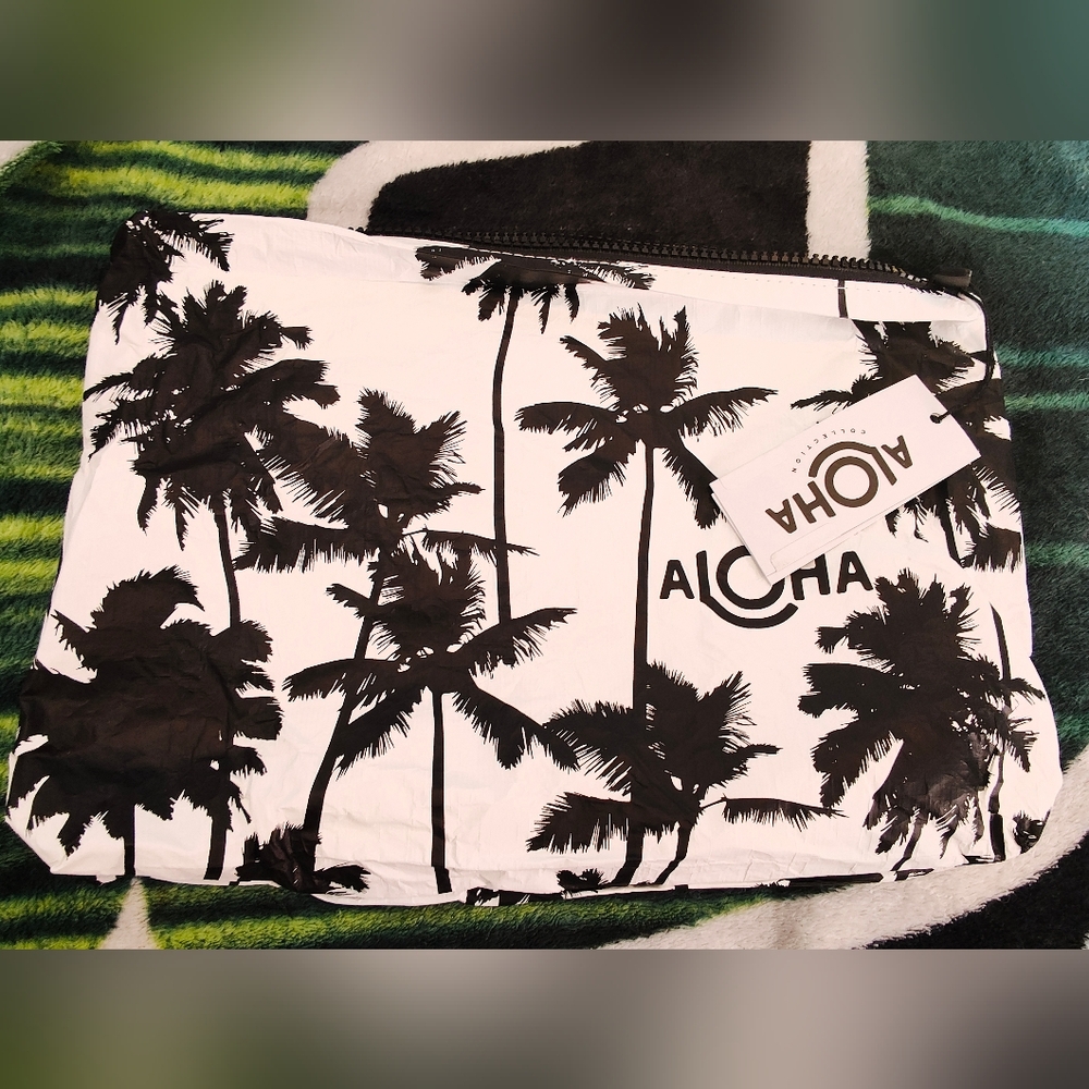 Aloha collection midsize pouch